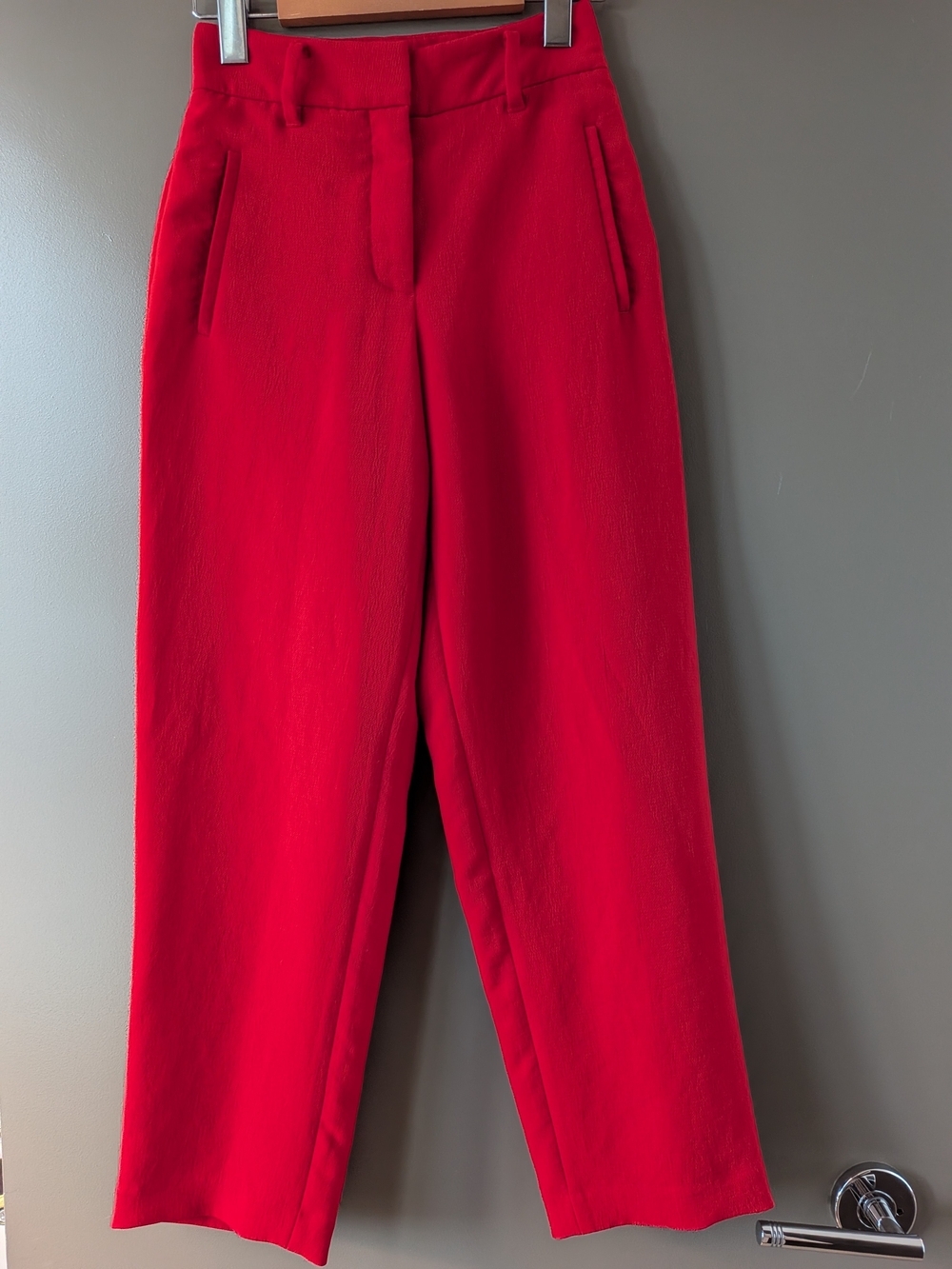 Aritzia Wilfred Red High Waisted Tapered Crepe Pants Dress Trouser OfficeChic 00